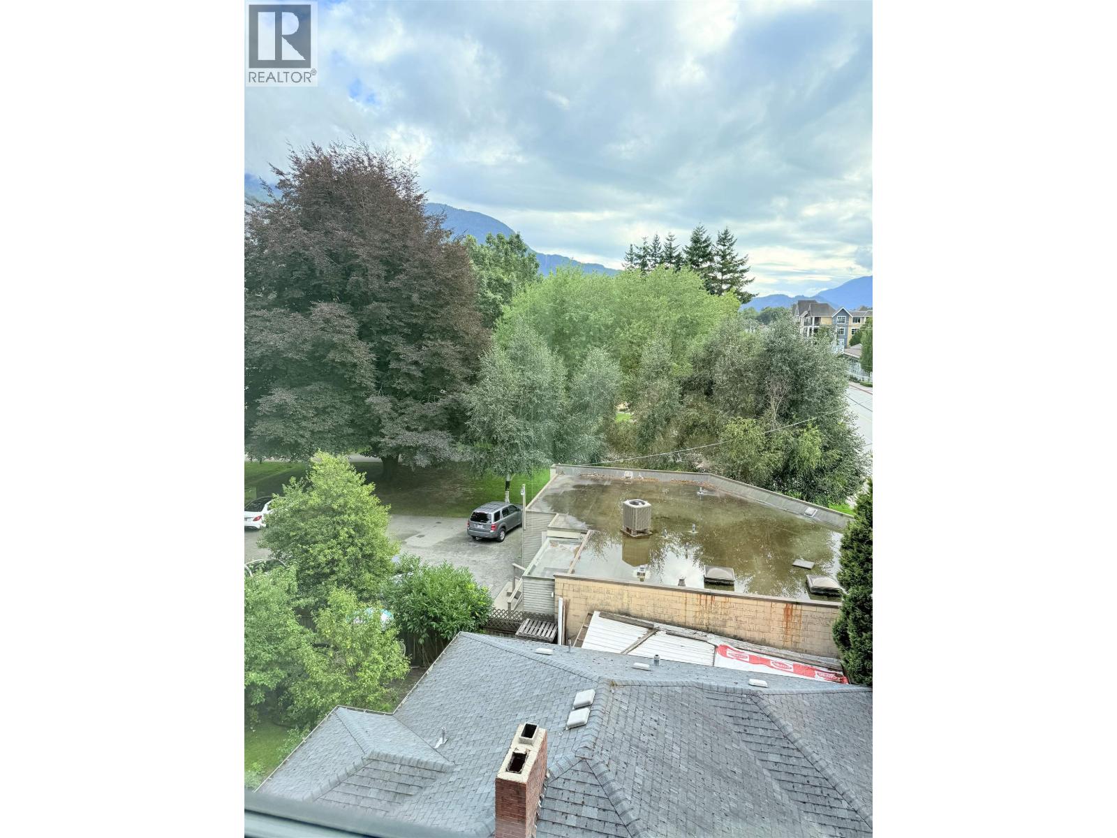 400 37994 SECOND AVENUE, Squamish