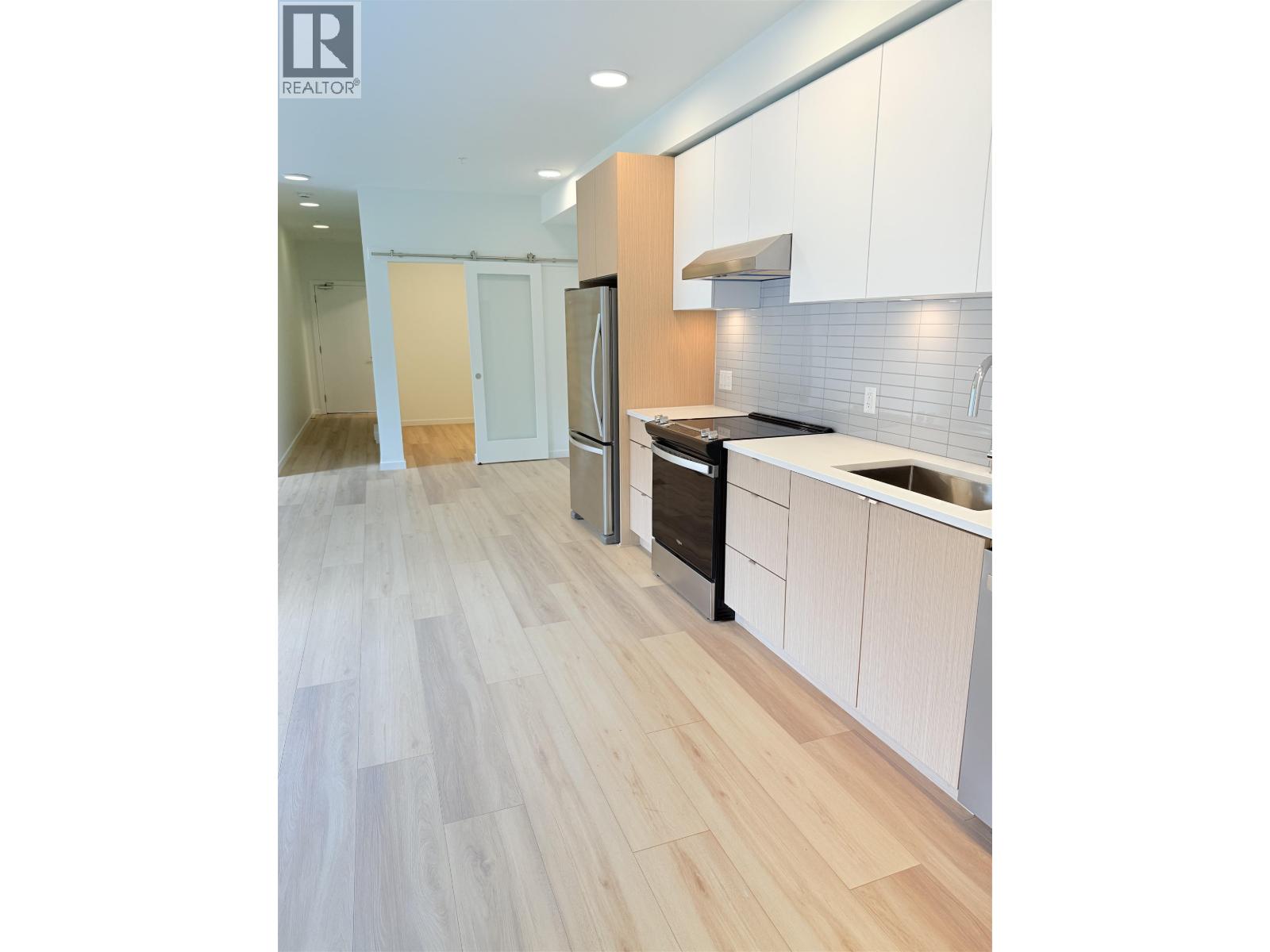 400 37994 SECOND AVENUE, Squamish