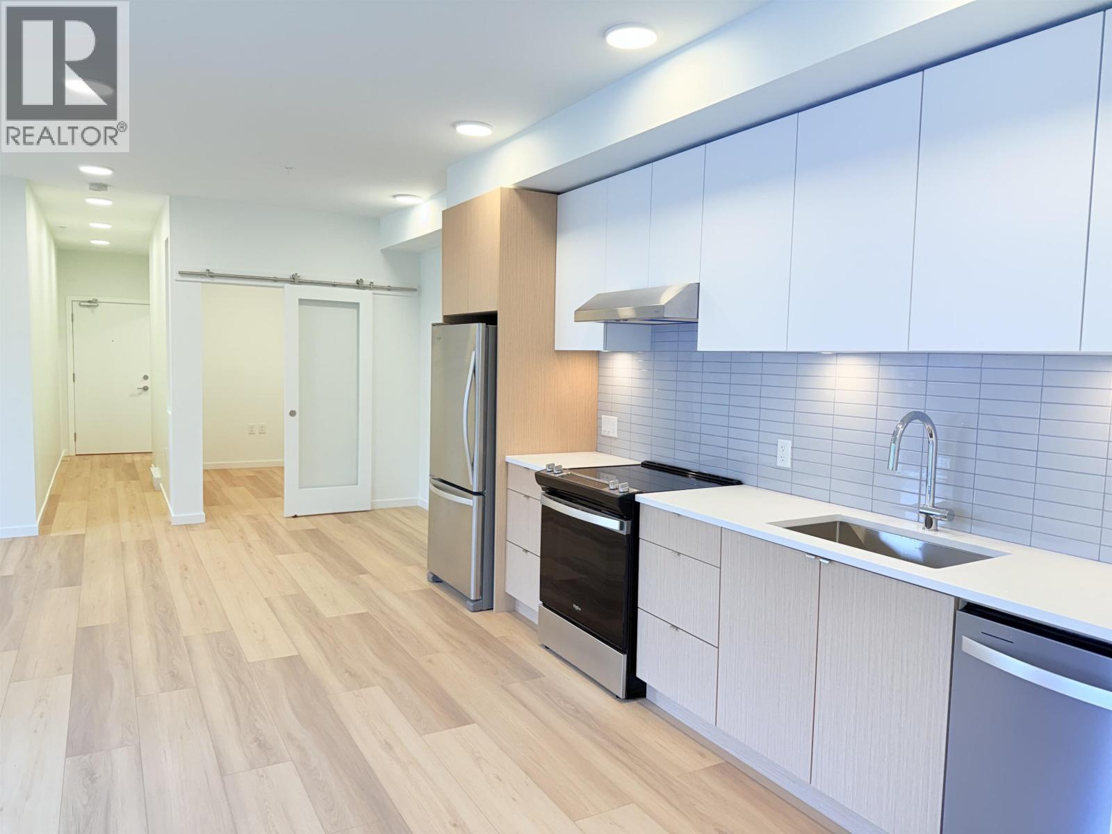 400 37994 SECOND AVENUE, Squamish