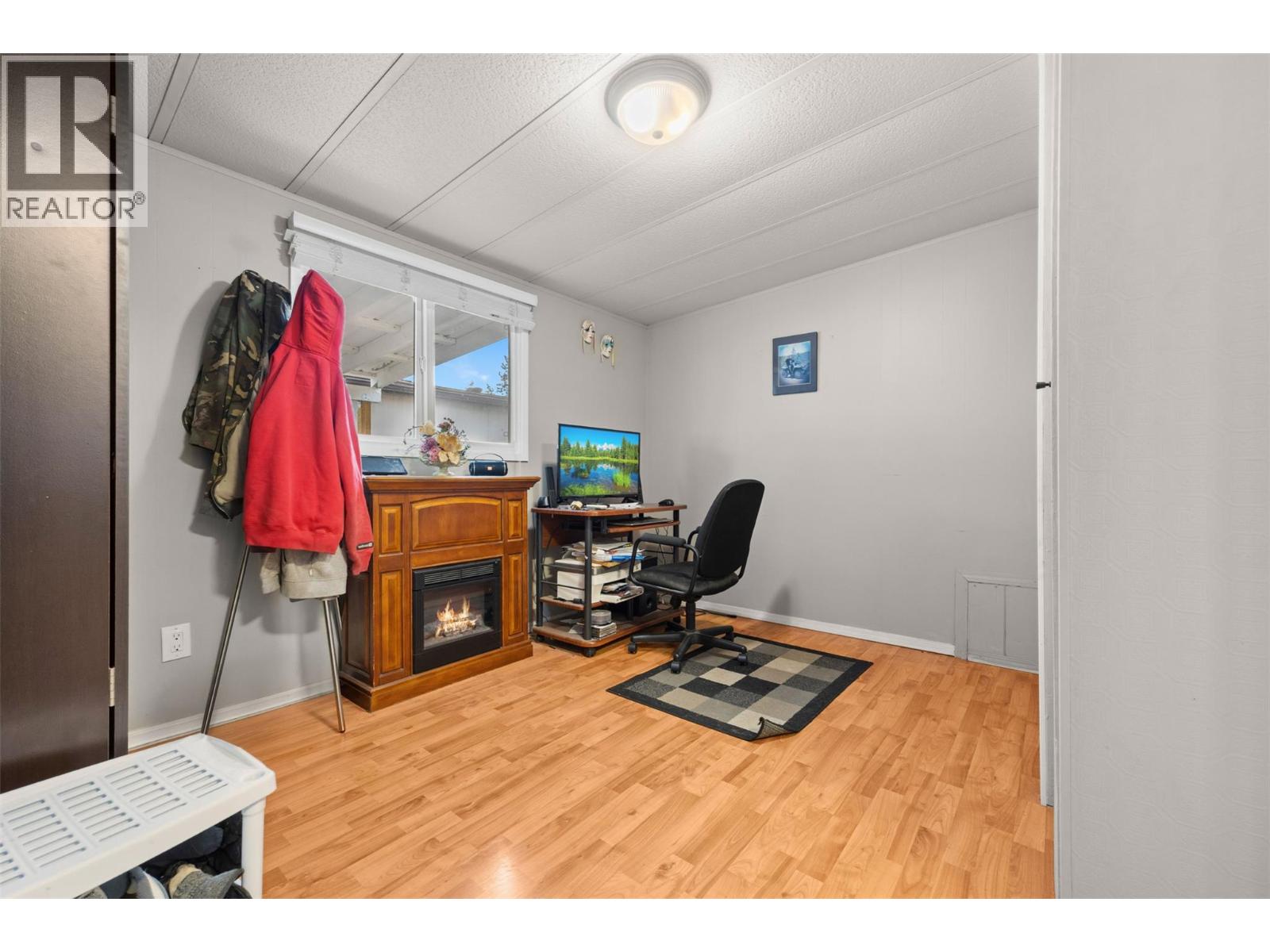 237 1999 97 Highway South, West Kelowna