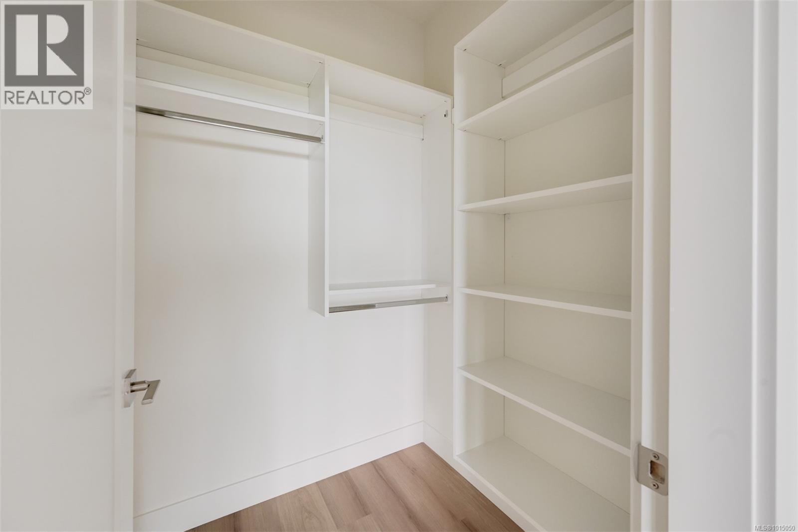 109 2332 Copper Rock Court, Langford