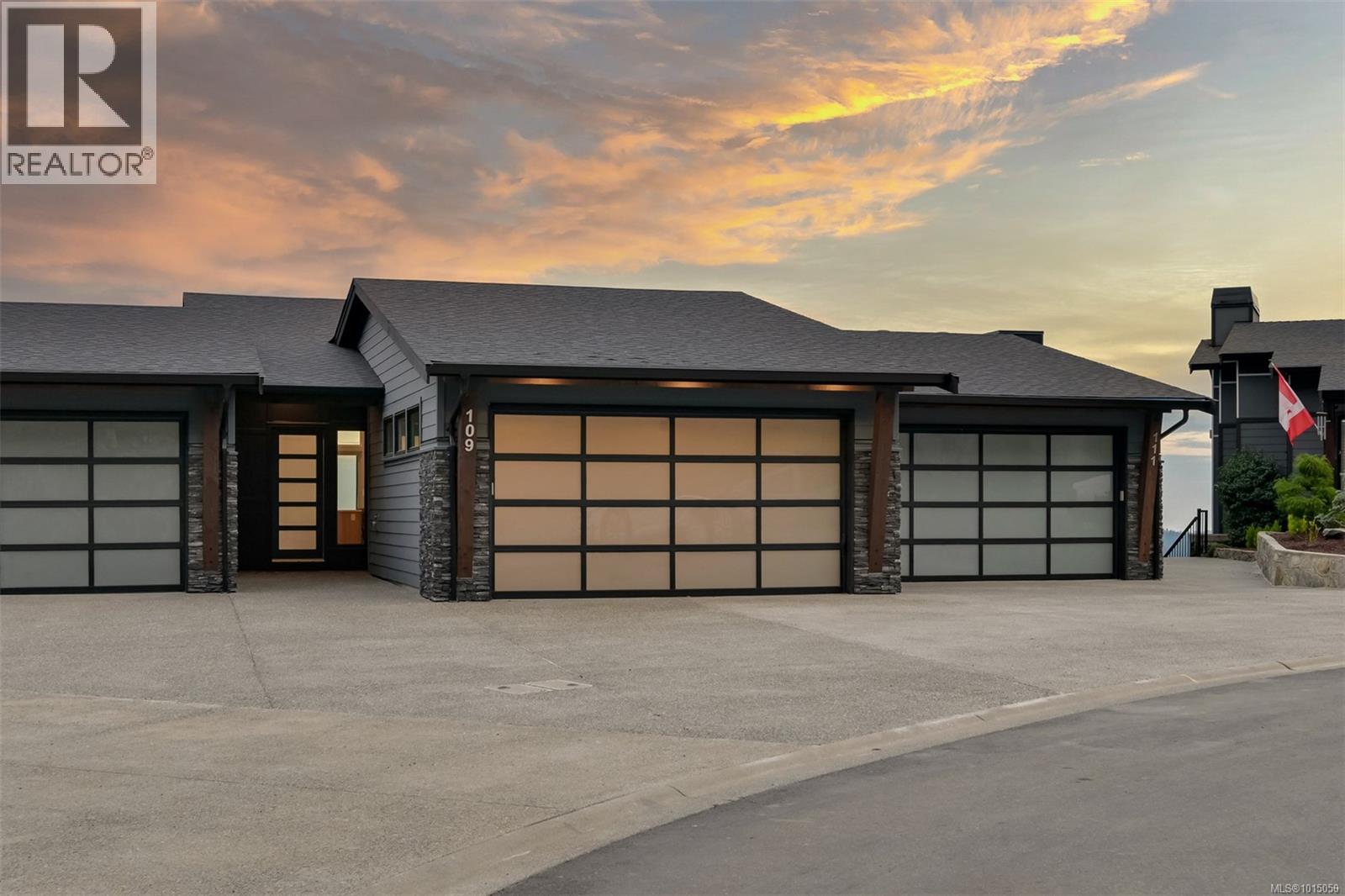 109 2332 Copper Rock Court, Langford