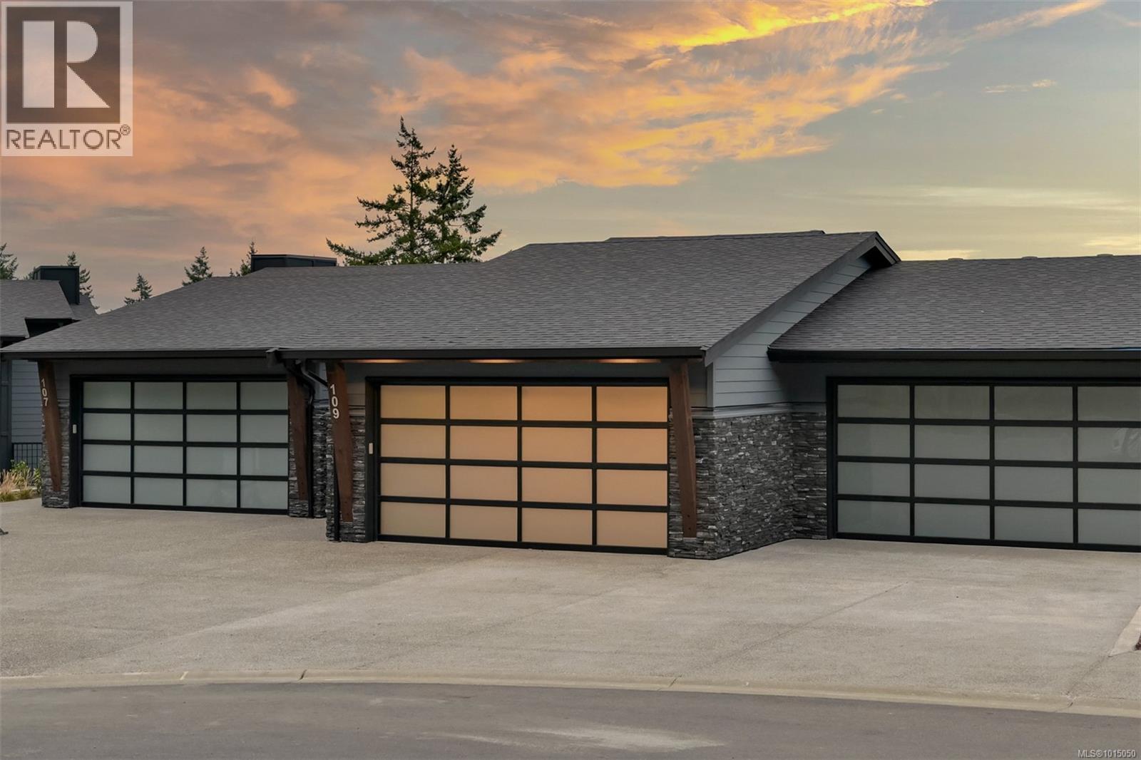 109 2332 Copper Rock Court, Langford