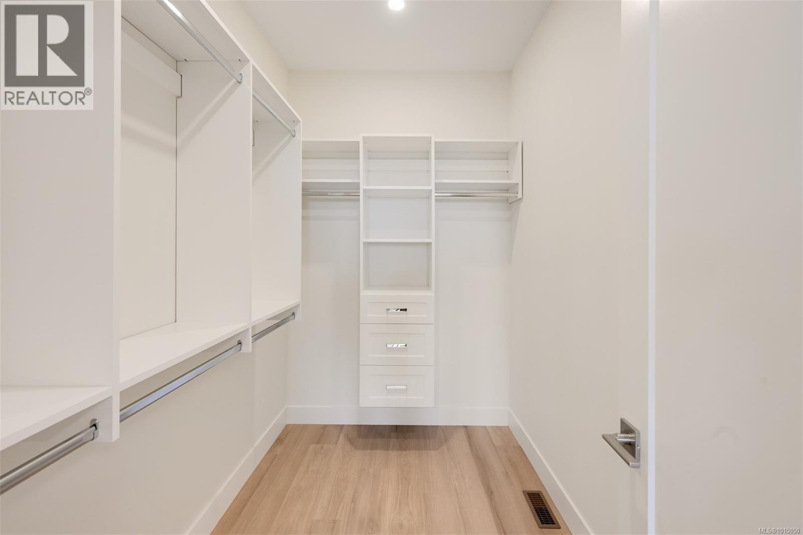 109 2332 Copper Rock Court, Langford