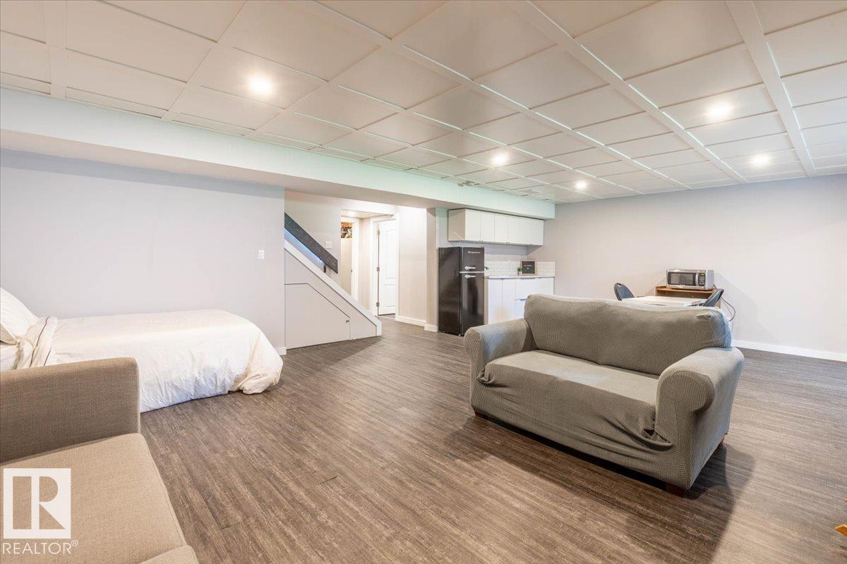 313 SOUTHWICK BV, Leduc