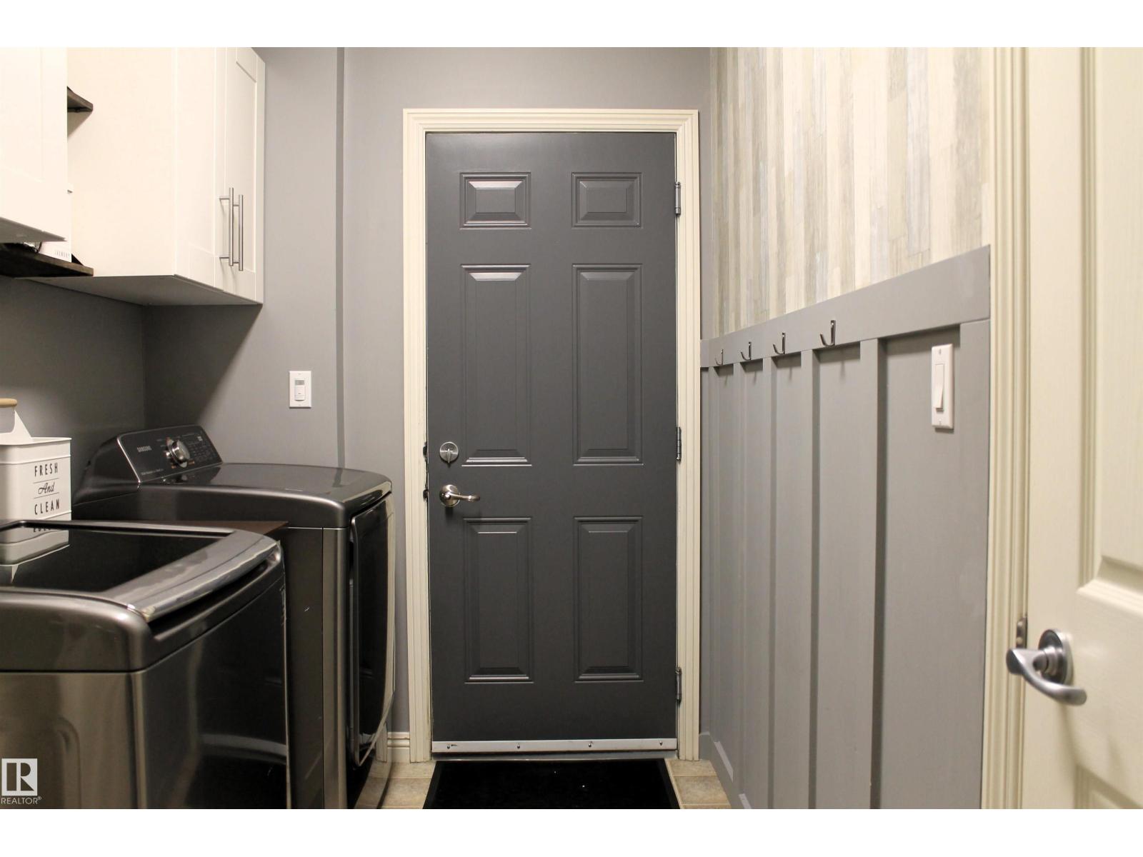 313 SOUTHWICK BV, Leduc