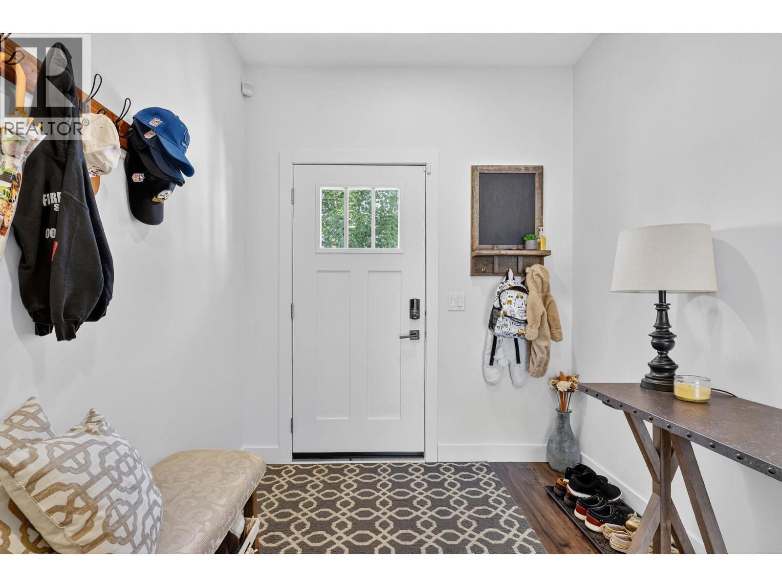 12075 Oceola Road Unit# 25, Lake Country