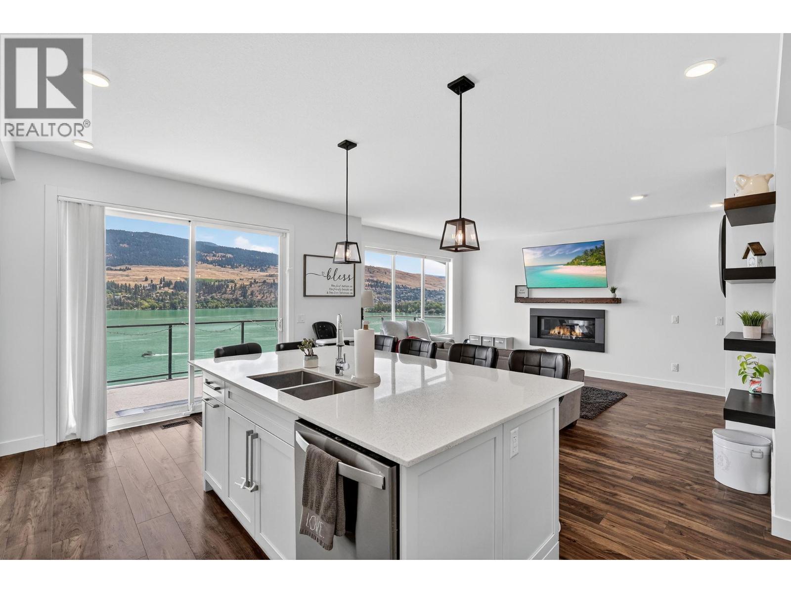 12075 Oceola Road Unit# 25, Lake Country