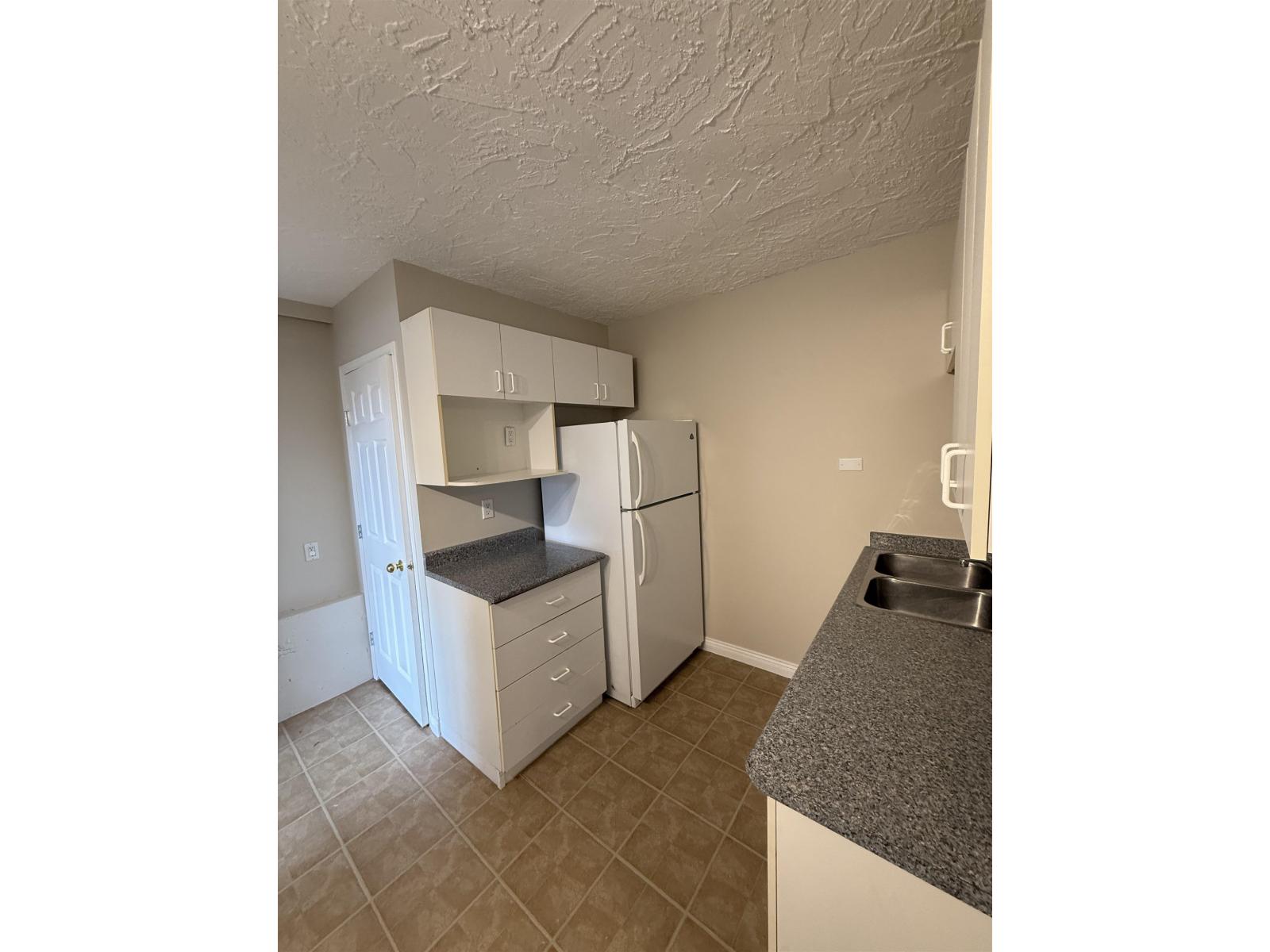 33281 MYRTLE AVENUE, Mission