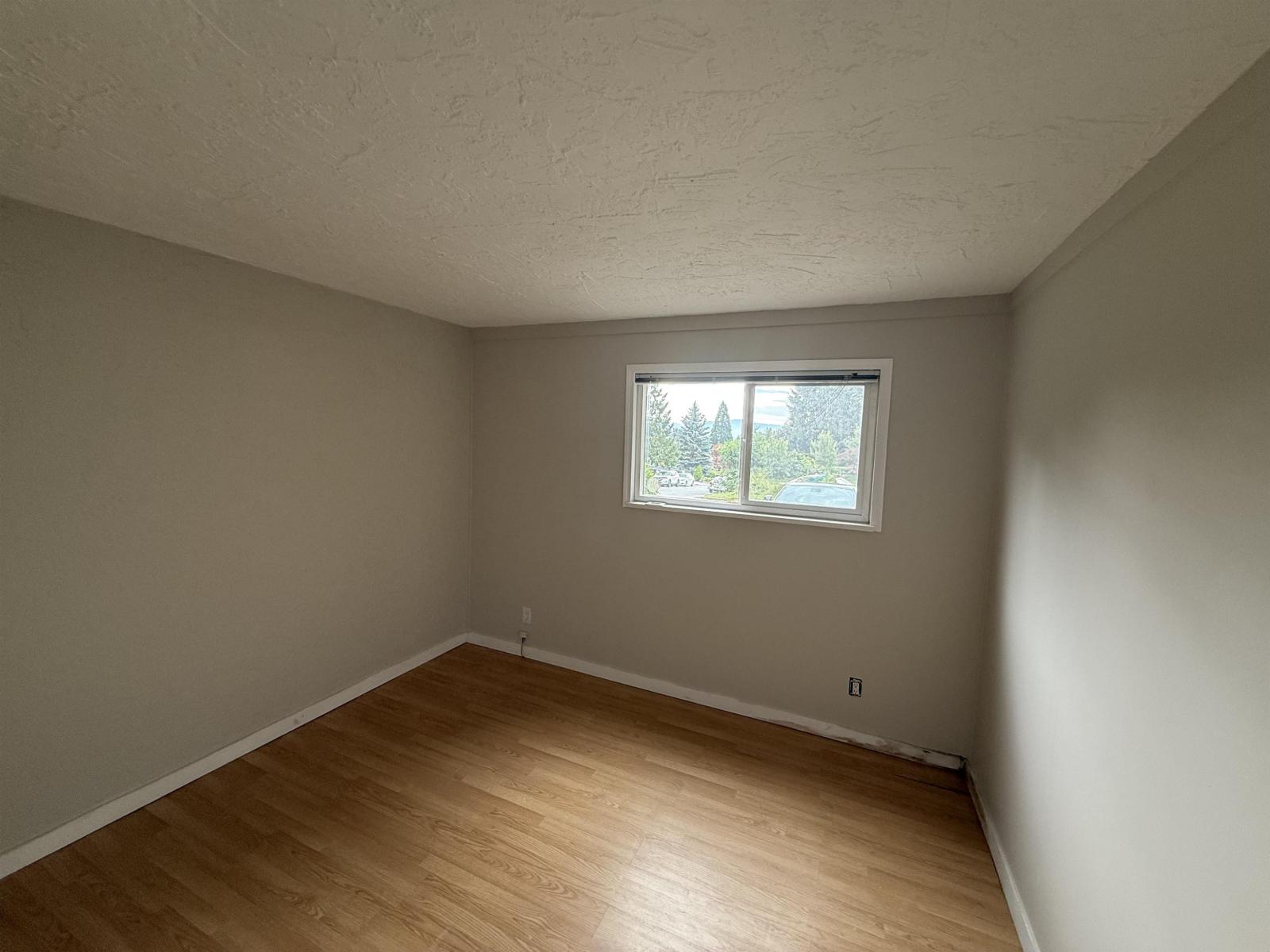 33281 MYRTLE AVENUE, Mission