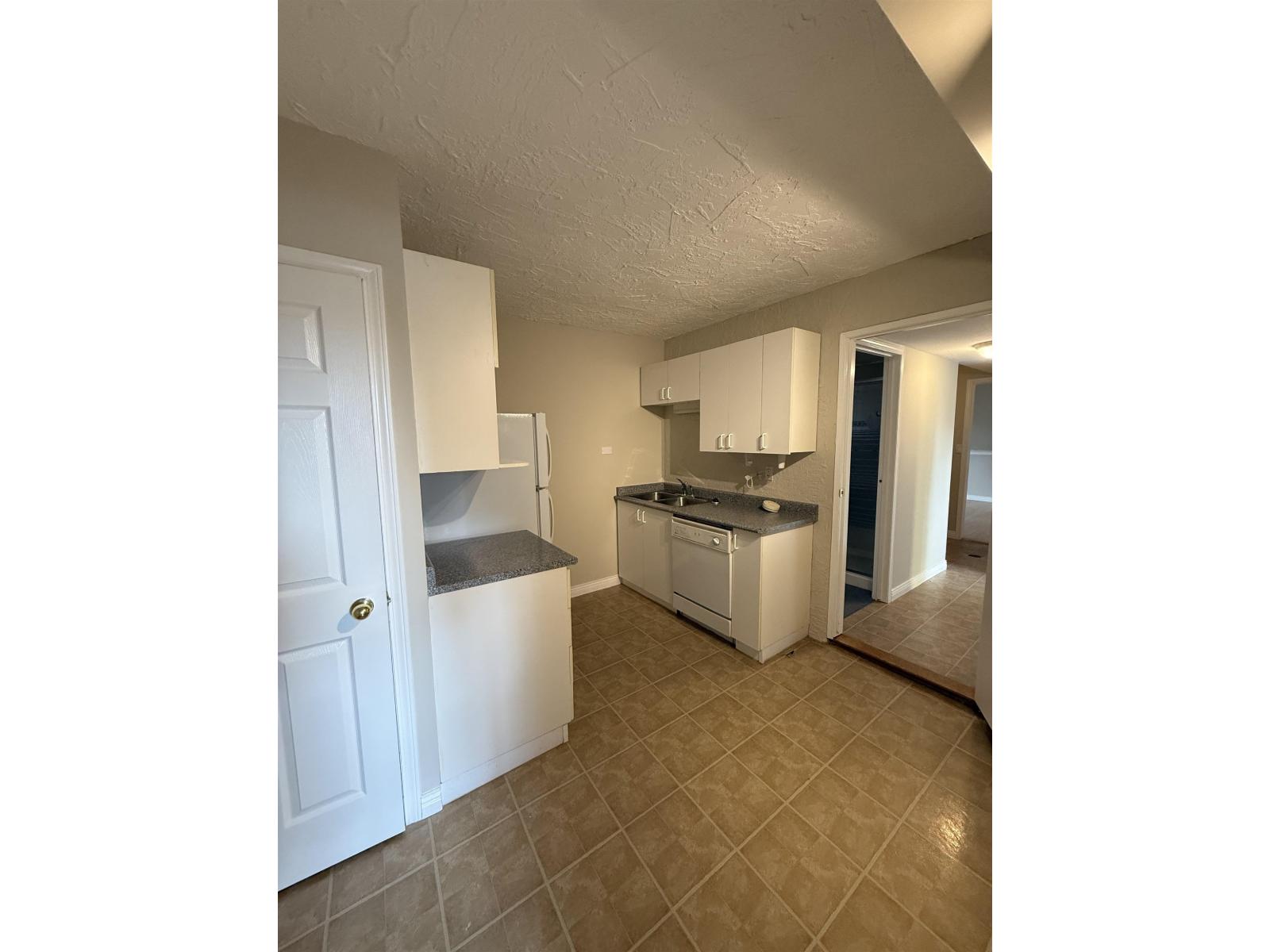 33281 MYRTLE AVENUE, Mission