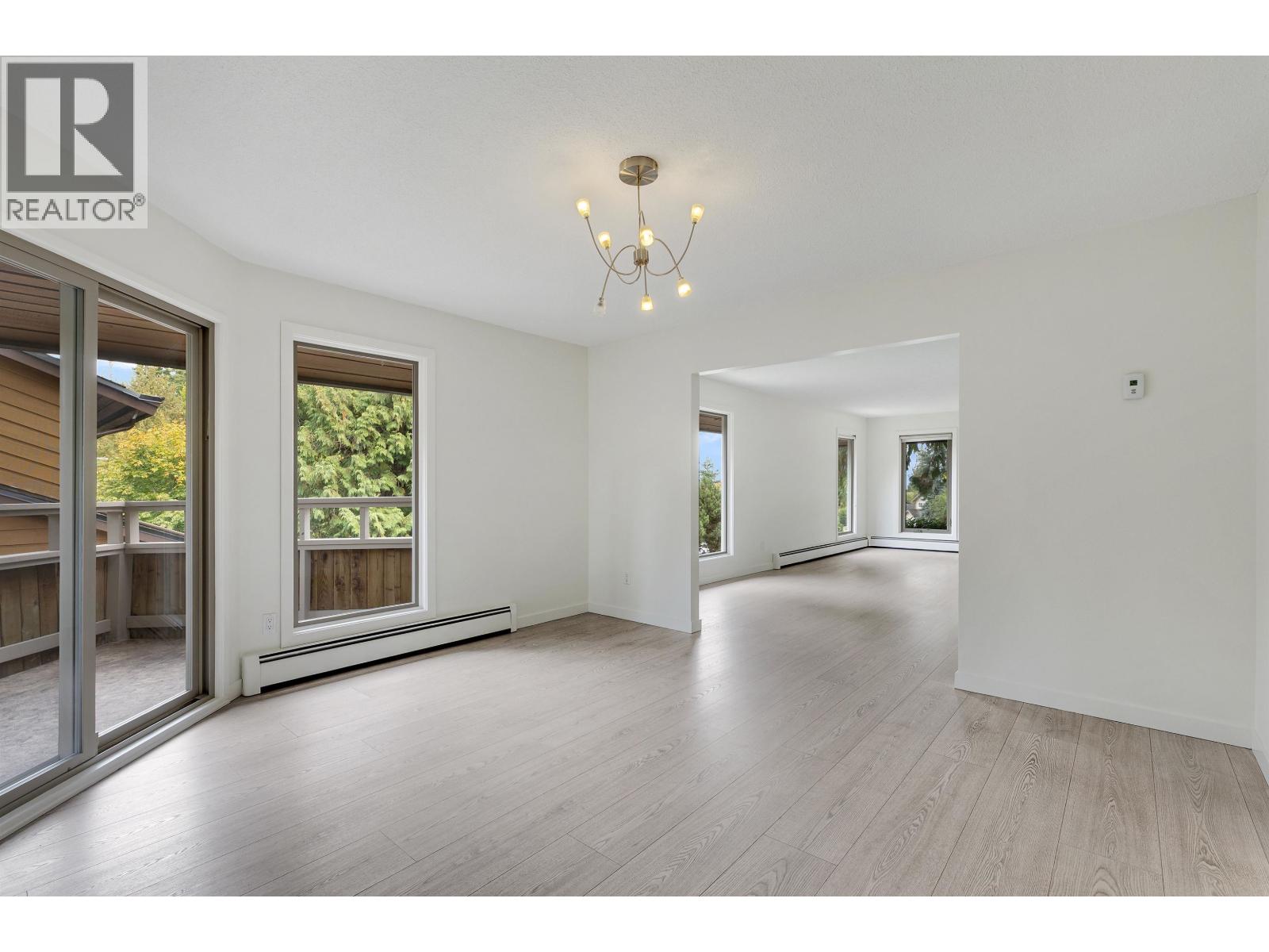 565 TRALEE CRESCENT, Delta