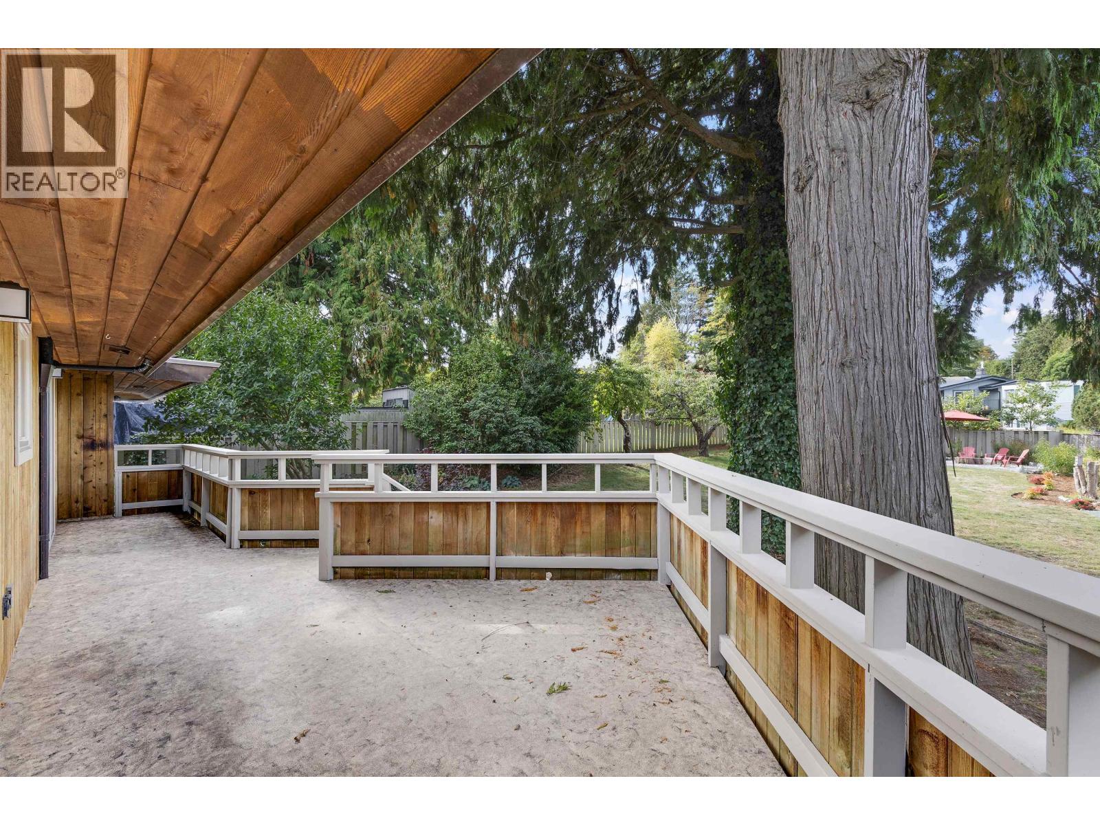 565 TRALEE CRESCENT, Delta