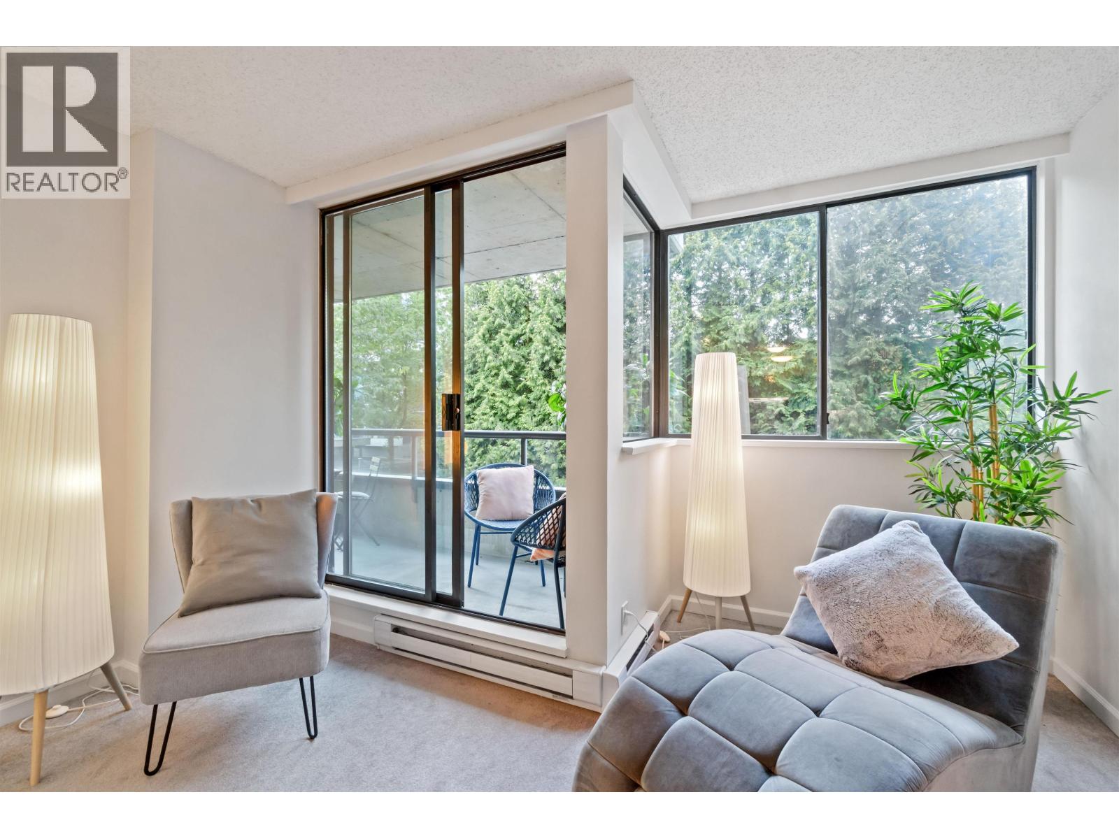 305 3970 CARRIGAN COURT, Burnaby