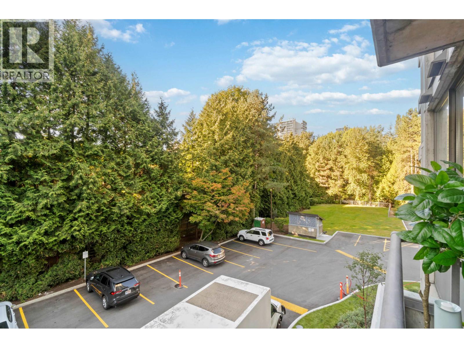305 3970 CARRIGAN COURT, Burnaby