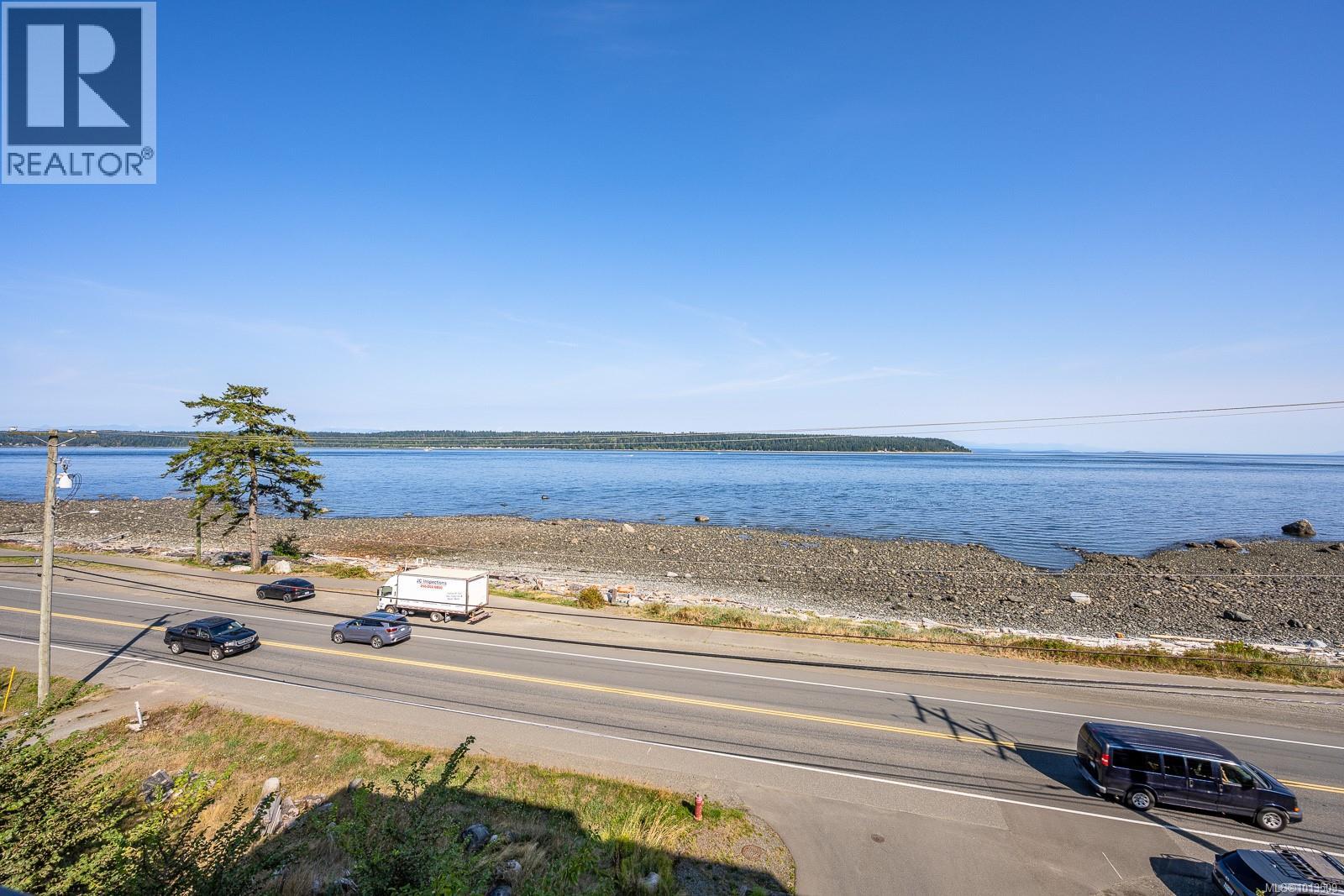 #406 536 ISLAND HWY S - 11