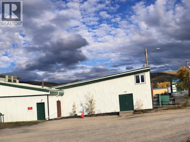 230 A BELL CRESCENT SOUTH - Photo 2 of 5, Faro, Yukon