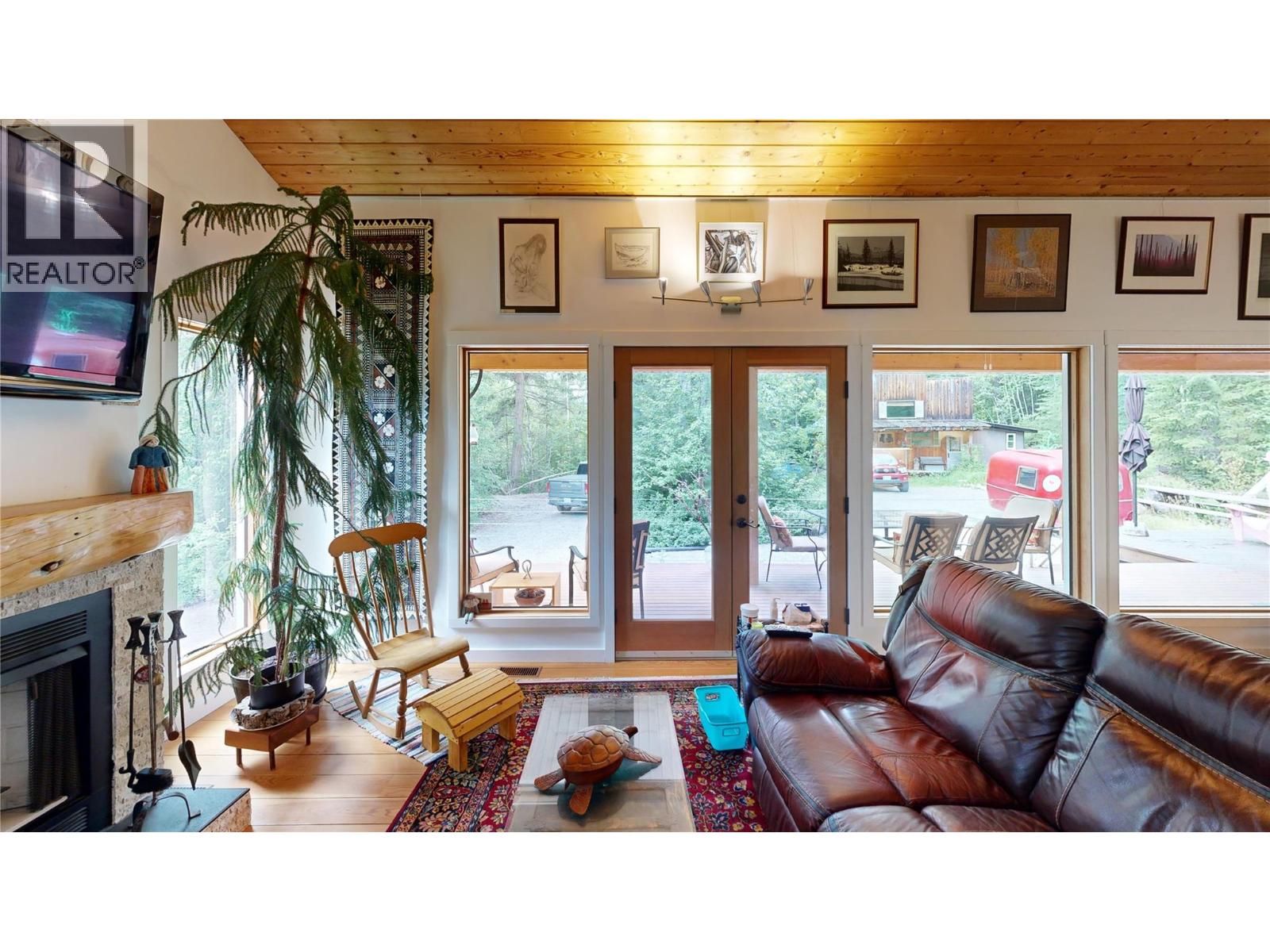 1427 HARTLEY ROAD - 11