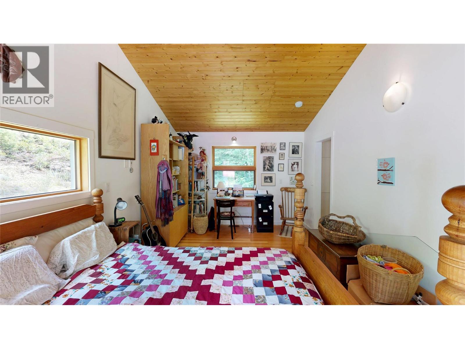 1427 HARTLEY ROAD - 26