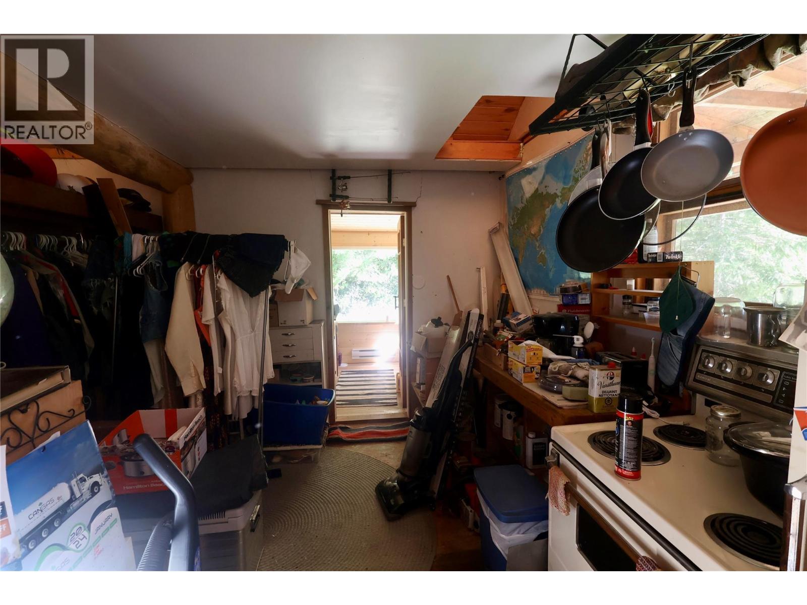 1427 HARTLEY ROAD - 48