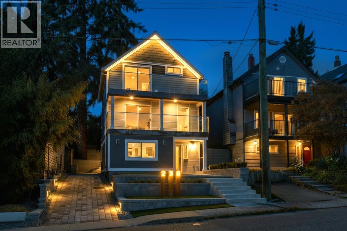 238 E 28TH STREET, North Vancouver
