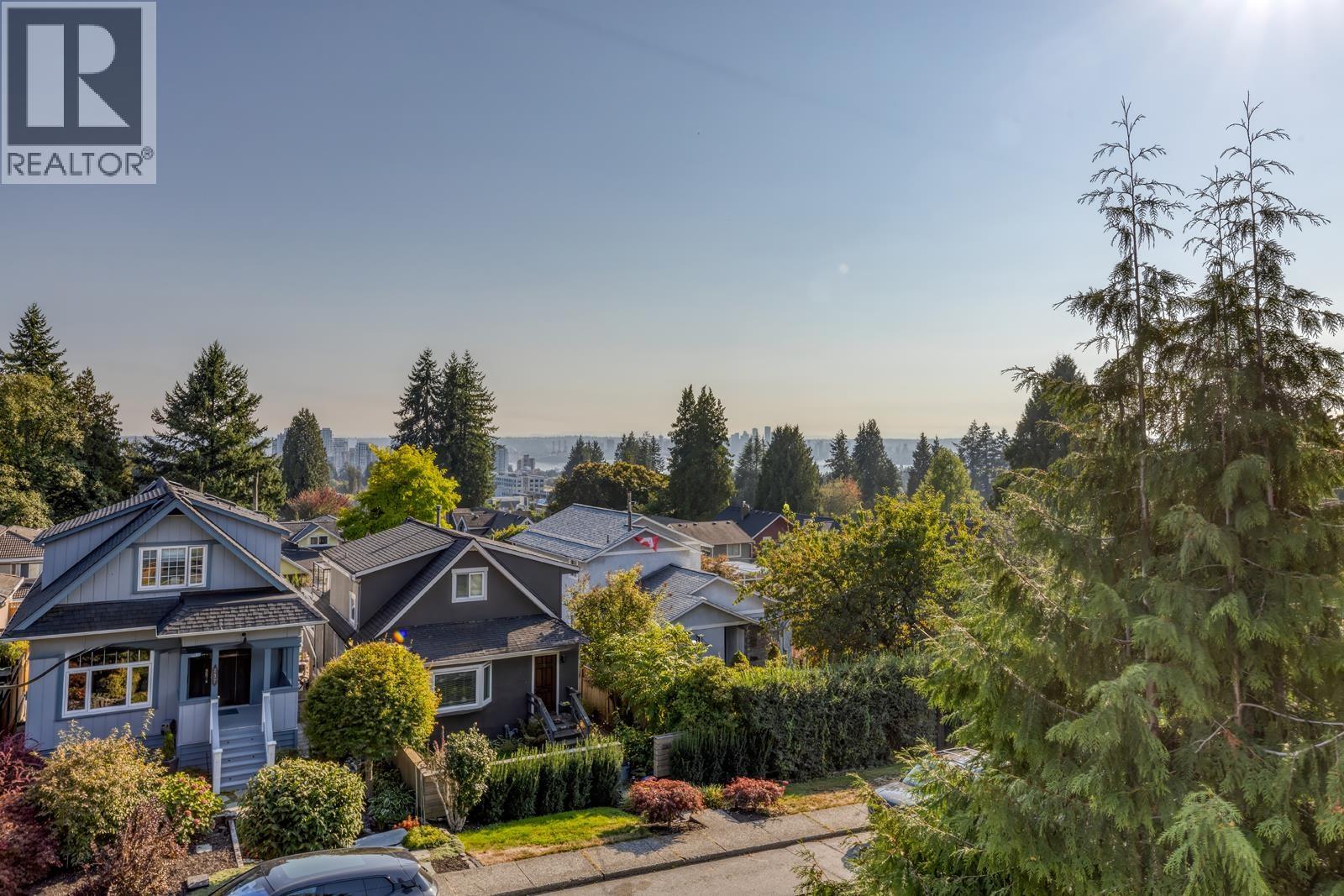238 E 28TH STREET, North Vancouver