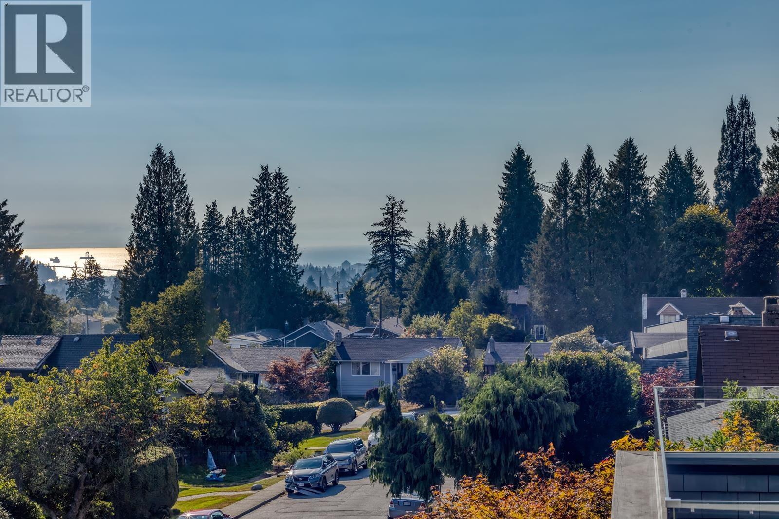 238 E 28TH STREET, North Vancouver