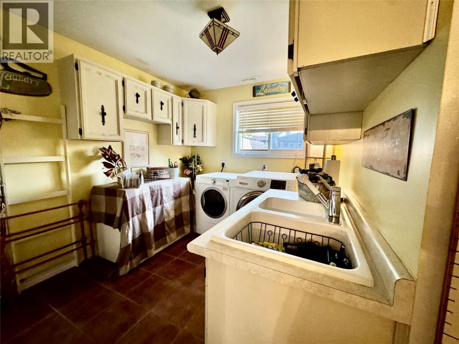1715 Cedarwood Court, Dawson Creek