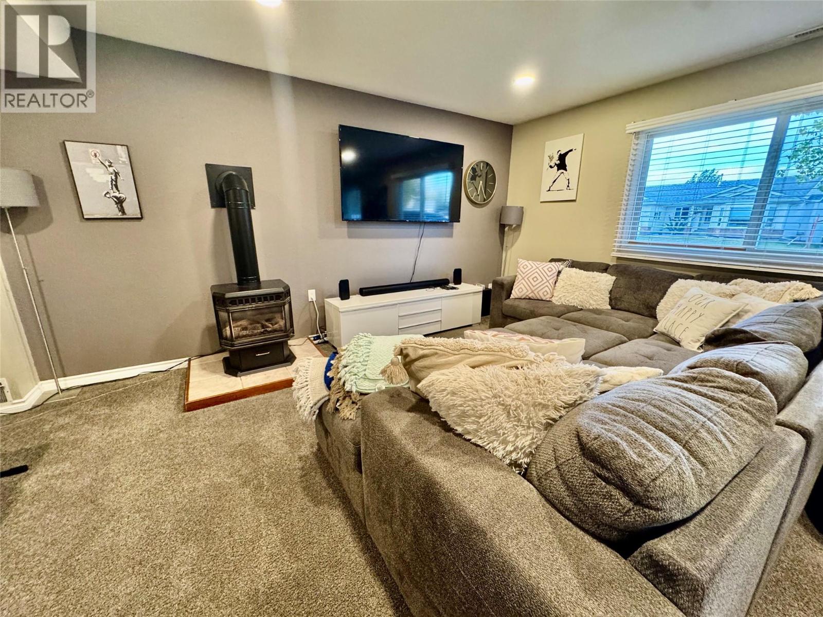 1715 Cedarwood Court, Dawson Creek