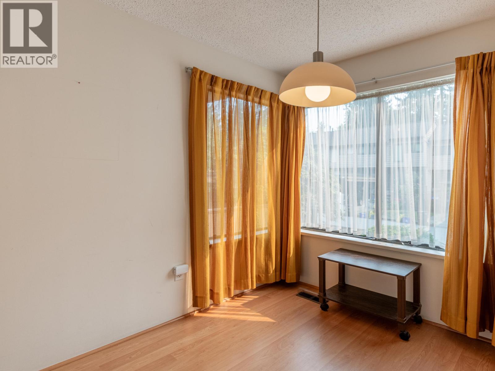 4245 BIRCHWOOD CRESCENT, Burnaby