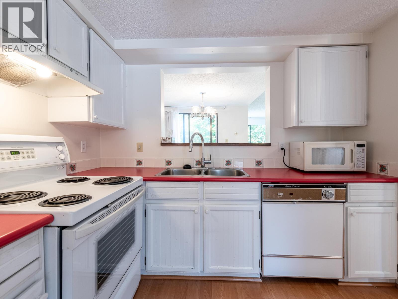 4245 BIRCHWOOD CRESCENT, Burnaby