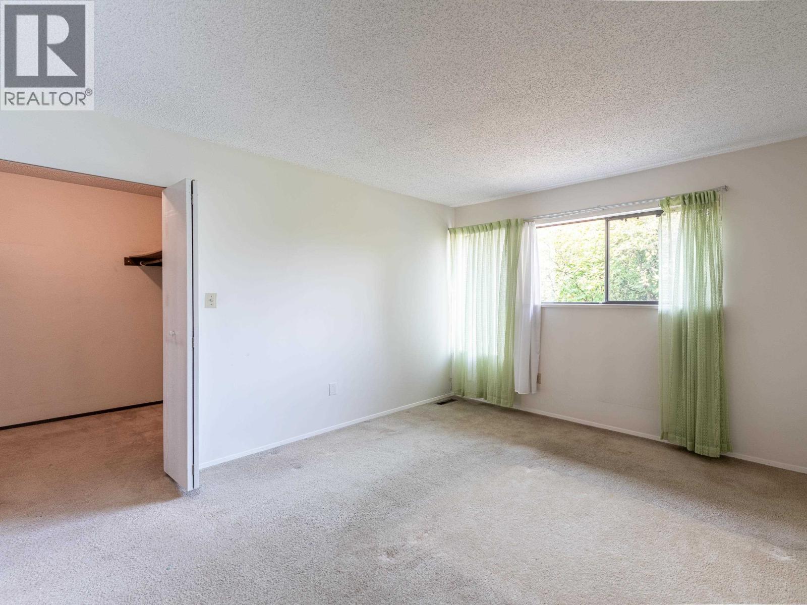 4245 BIRCHWOOD CRESCENT, Burnaby
