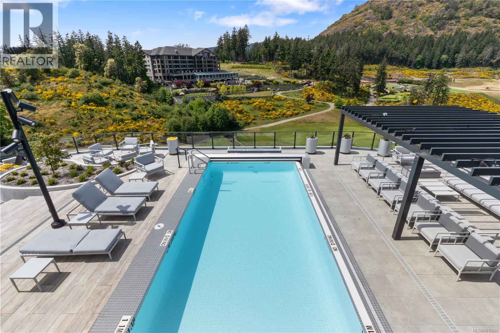 308 2000 Hannington Road, Langford