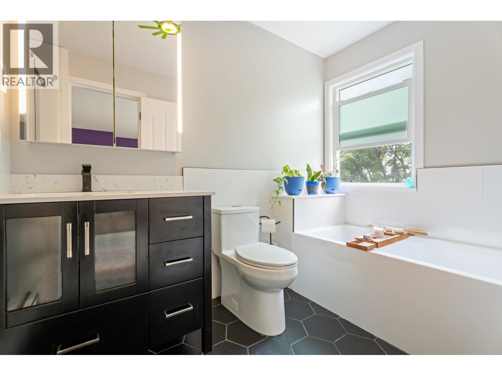 30 2600 BEAVERBROOK CRESCENT, Burnaby