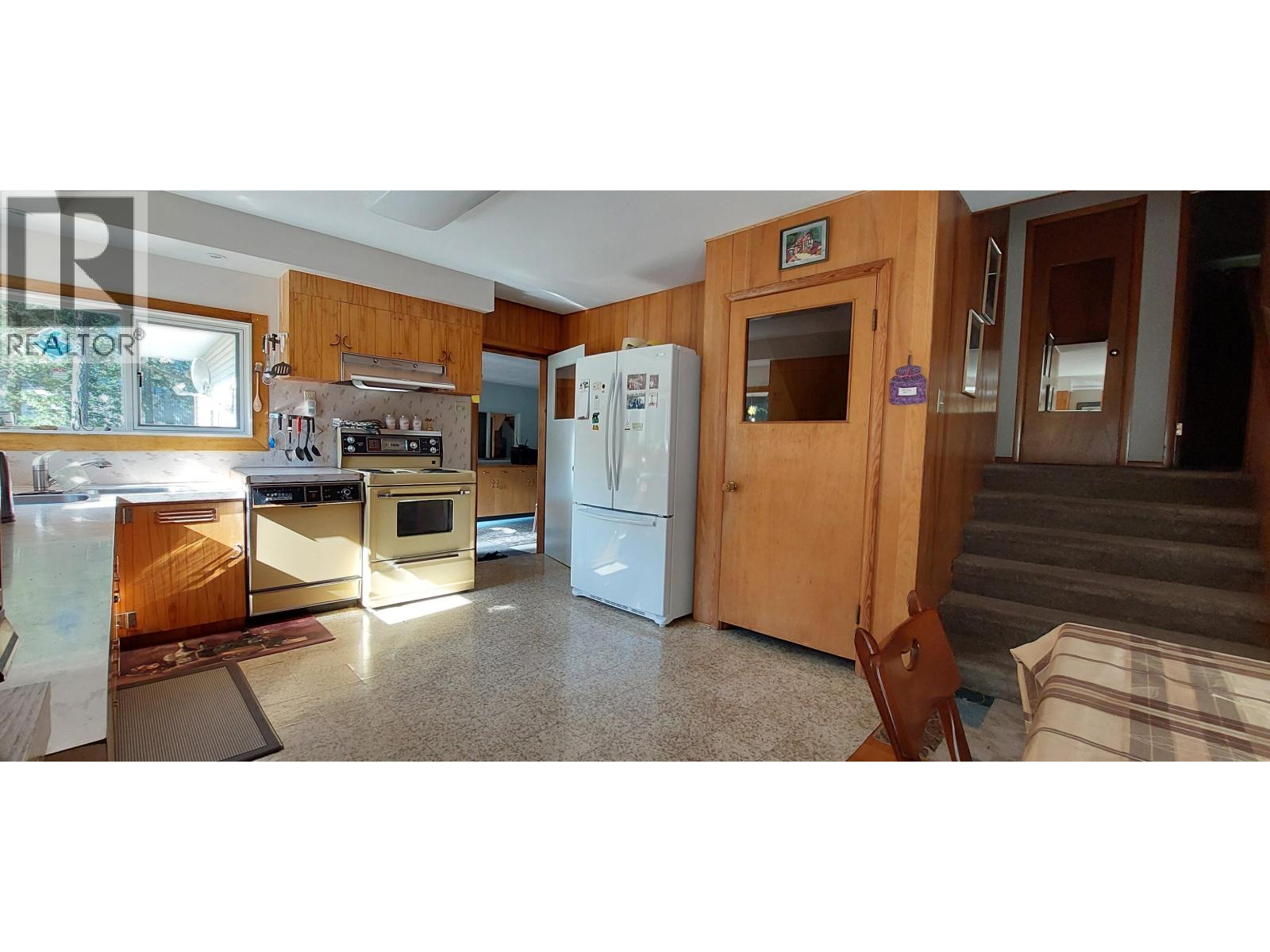 2459 SALOOMPT ROAD, Bella Coola