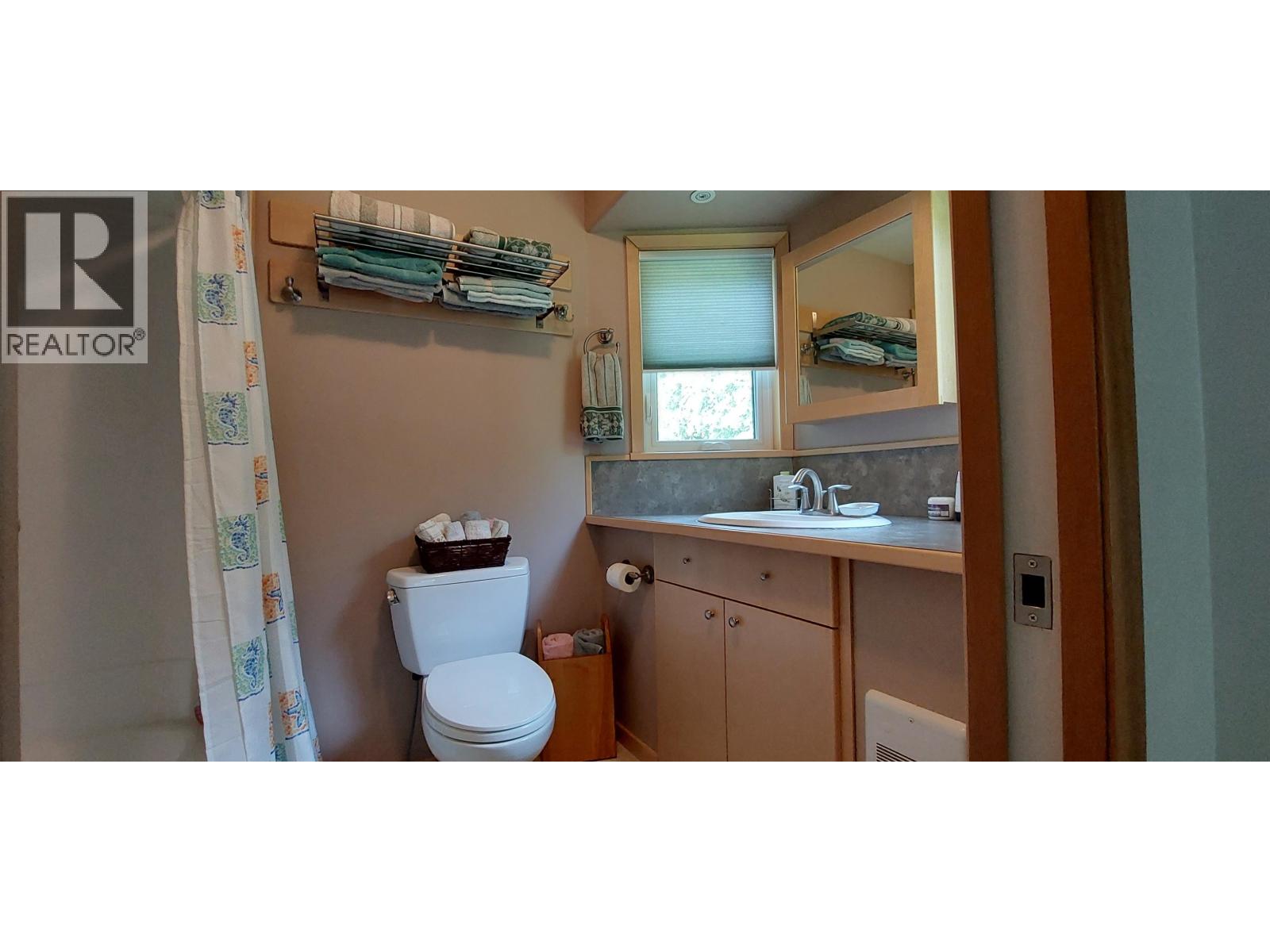 2459 SALOOMPT ROAD, Bella Coola