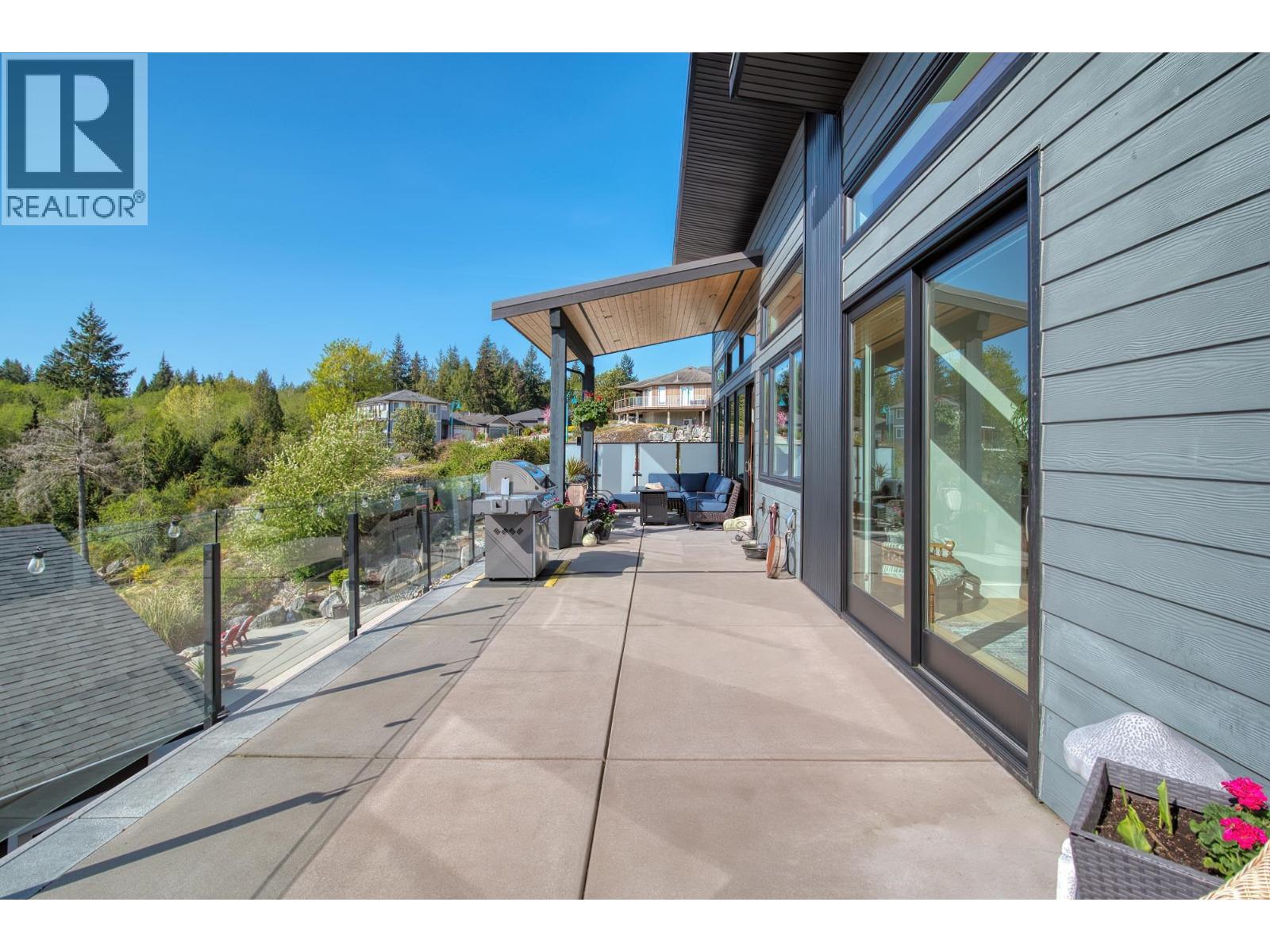 5769 GENNI'S WAY, Sechelt