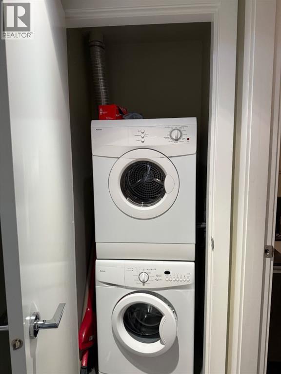 Single Family House for Sale in    Street SE Beltline Calgary 