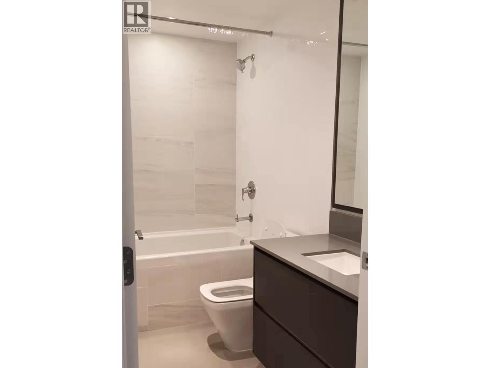 9XX 6098 STATION STREET, Burnaby