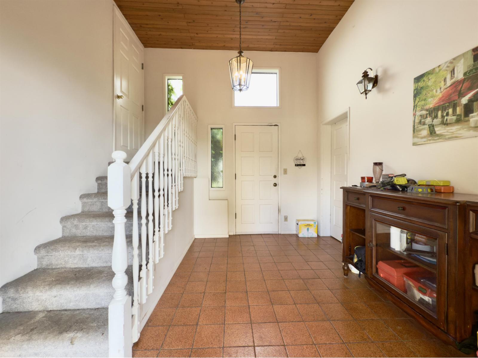 1352 OXFORD STREET, White Rock