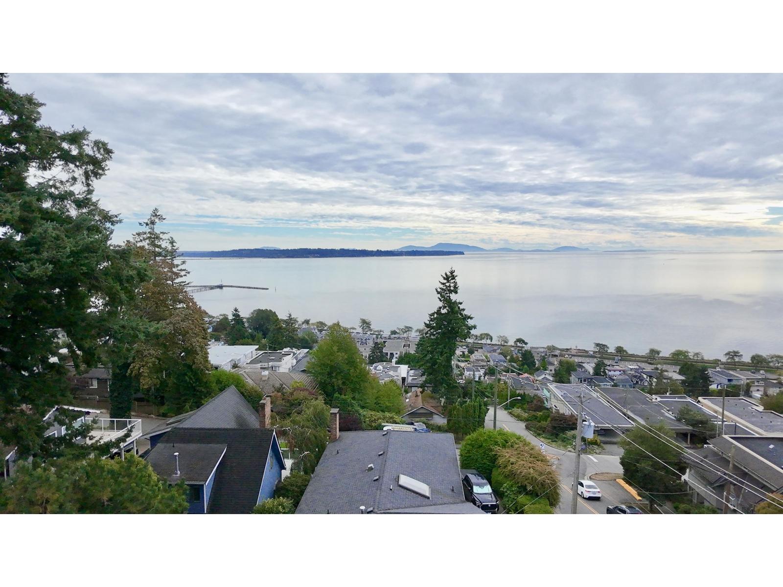 1352 OXFORD STREET, White Rock
