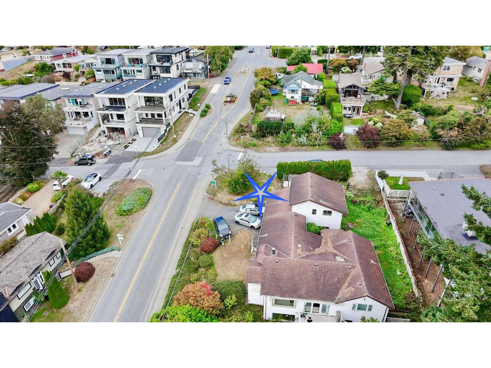 1352 OXFORD STREET, White Rock