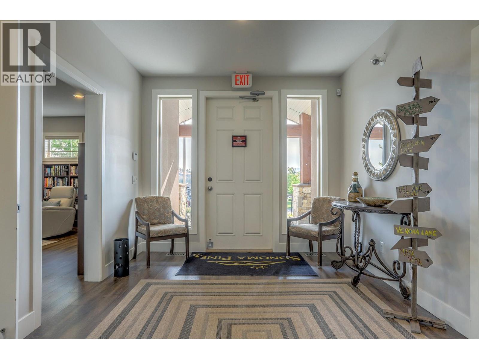  2302 Pine Vista Place, West Kelowna
