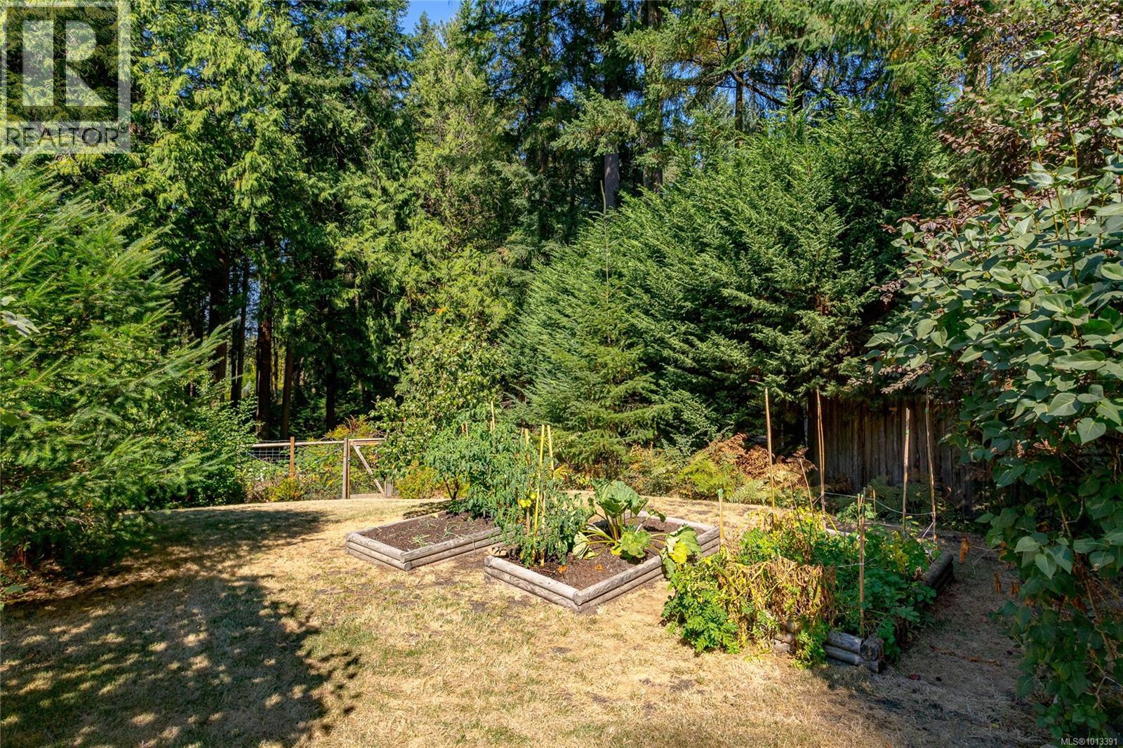 1215 Braithwaite Dr, Cobble Hill