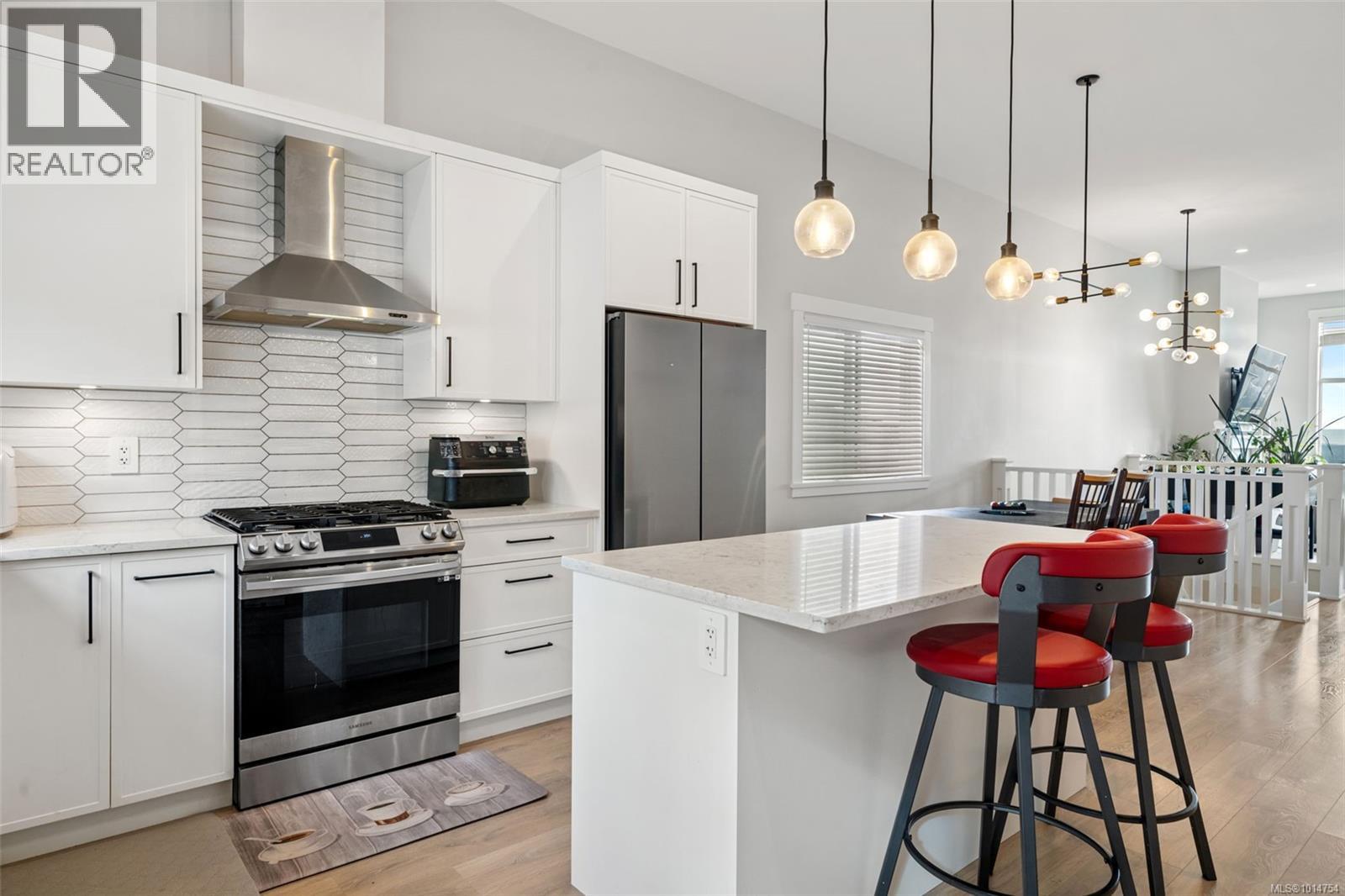  2532 Obsidian Place, Langford
