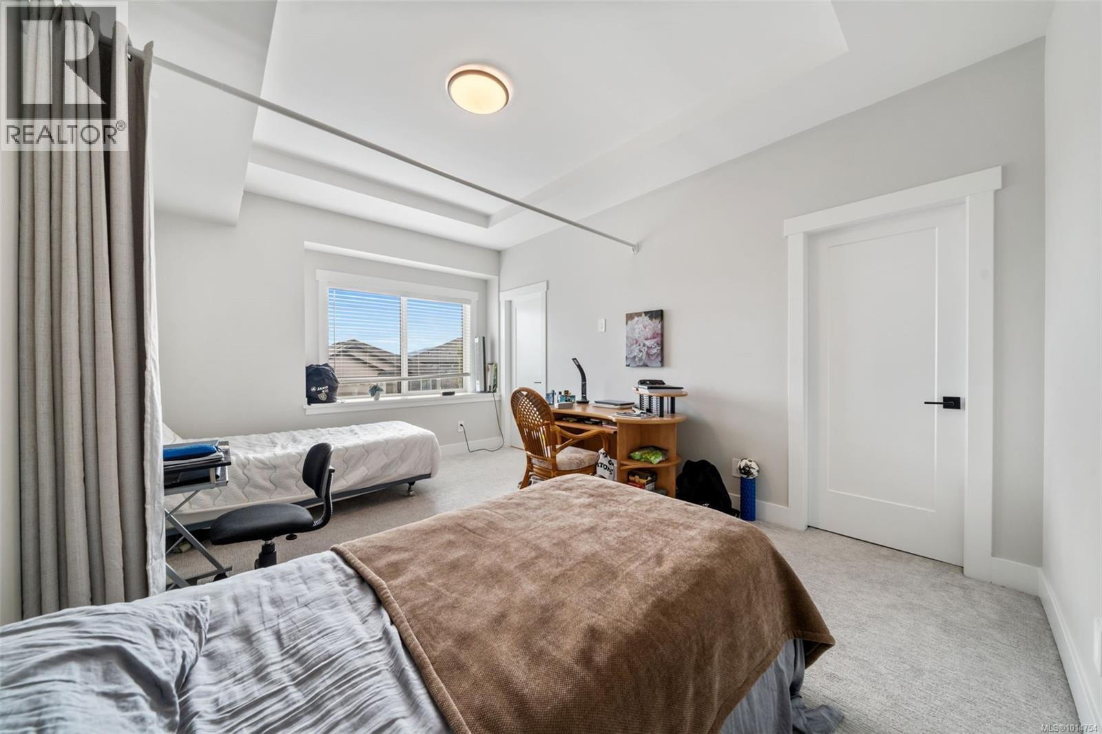  2532 Obsidian Place, Langford