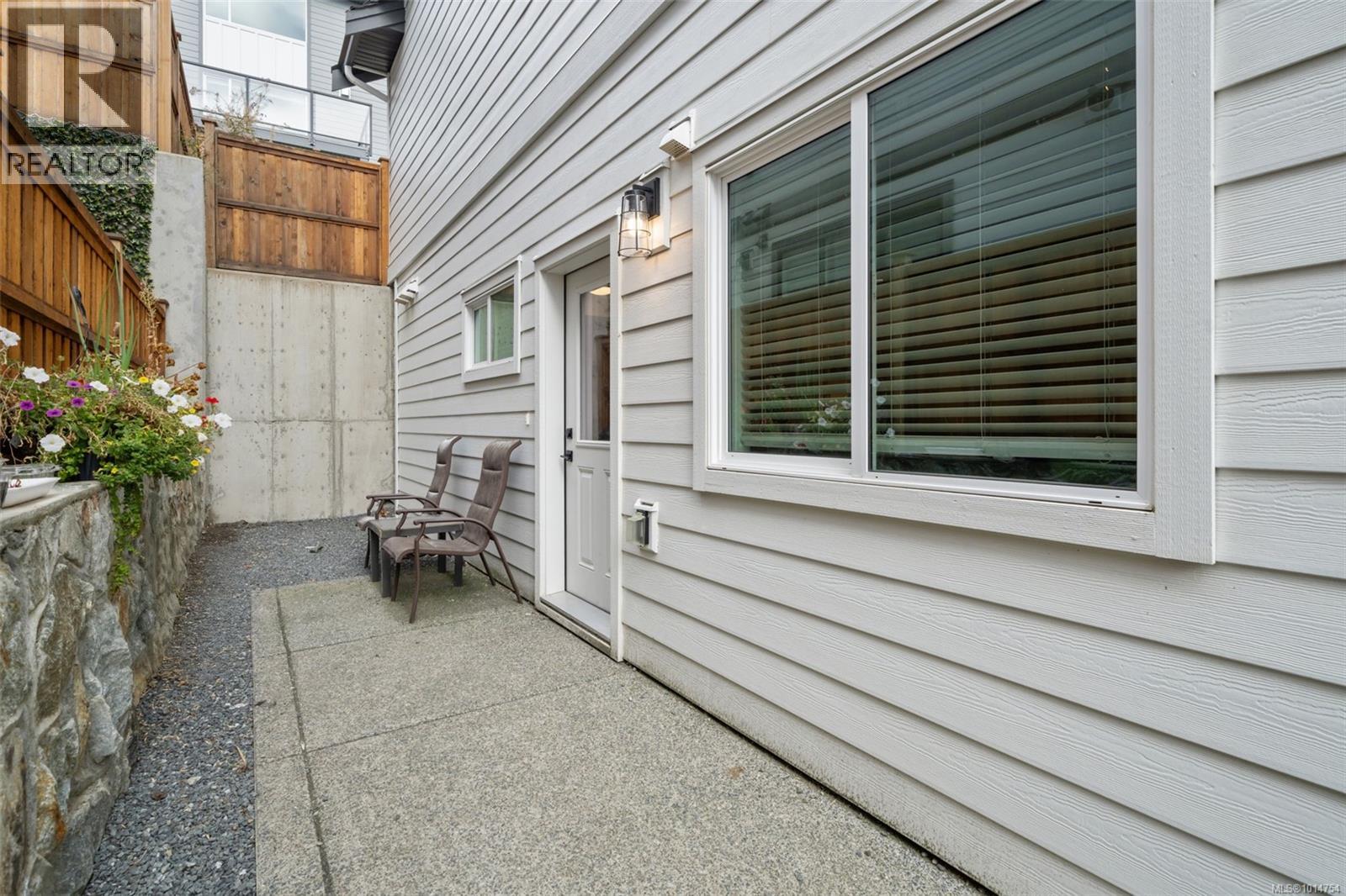  2532 Obsidian Place, Langford