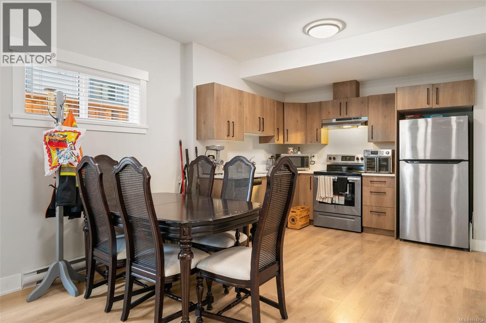  2532 Obsidian Place, Langford