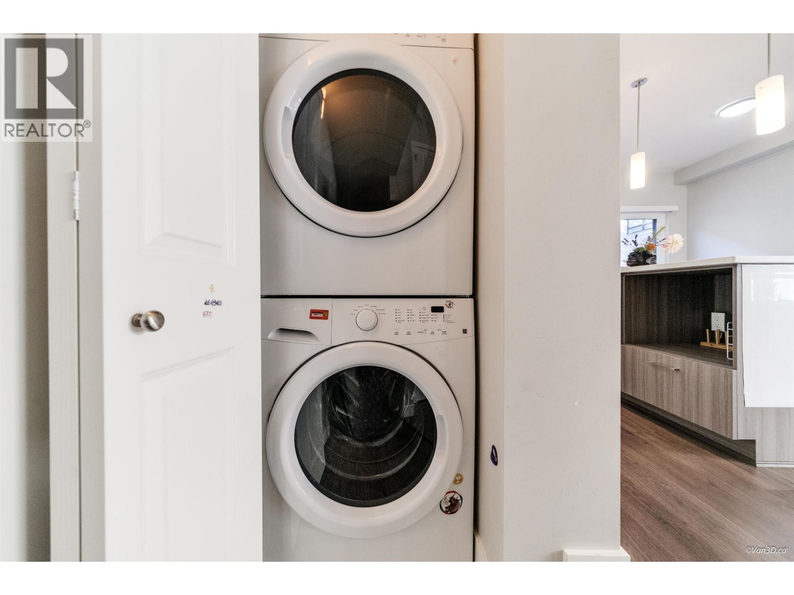 9 6028 MAPLE ROAD, Richmond