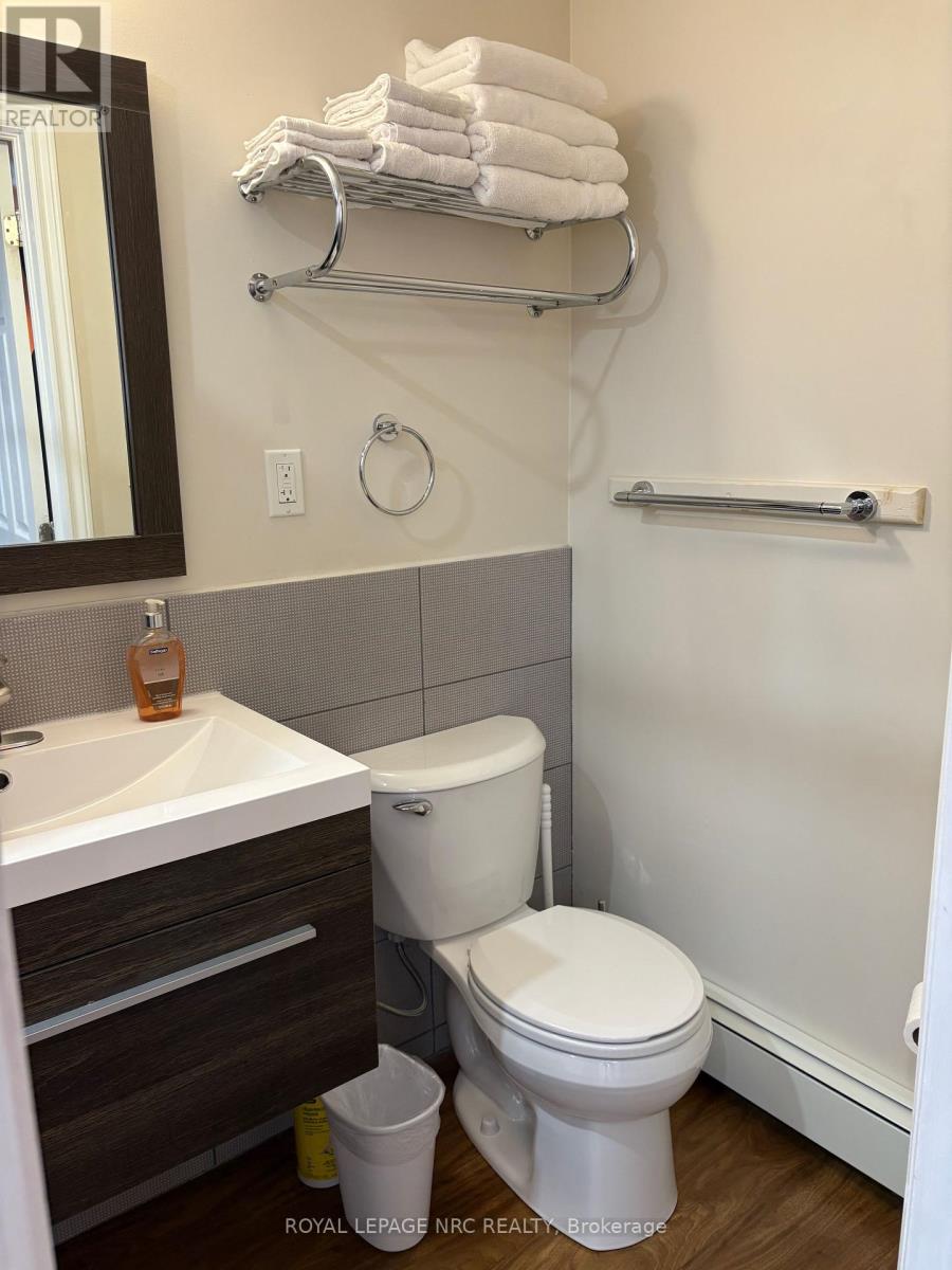 375 ALMOND LANE - 7